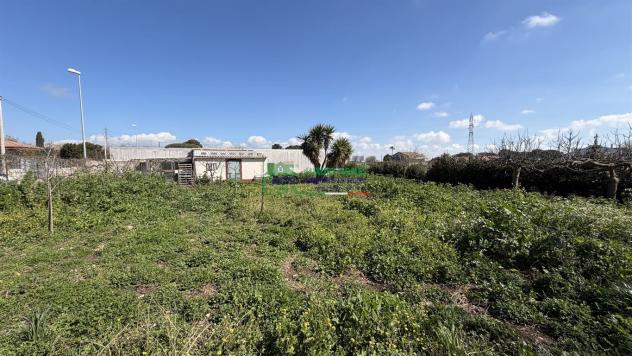 Rif. 9823 - Terreno edificabile - Foto 2