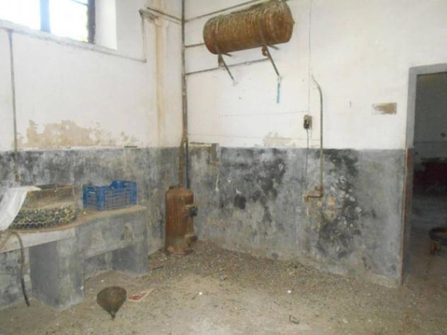 Immobile in asta di 1120 m² con più di 5 locali in vendita a Siena - Foto 11