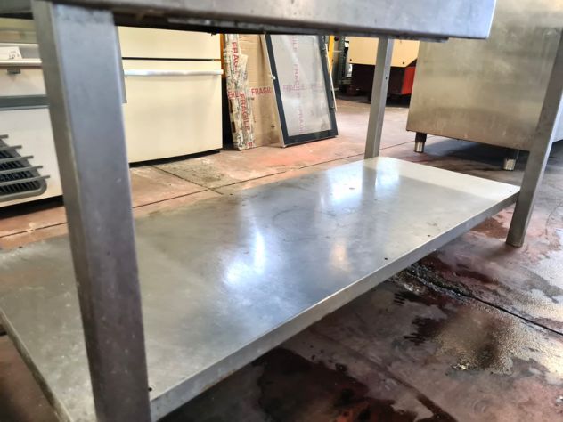 tavolo inox con apriscatole usato - Foto 2