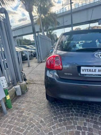 Toyota Auris 2.0 D-4D 5 porte 126 CV - Foto 8