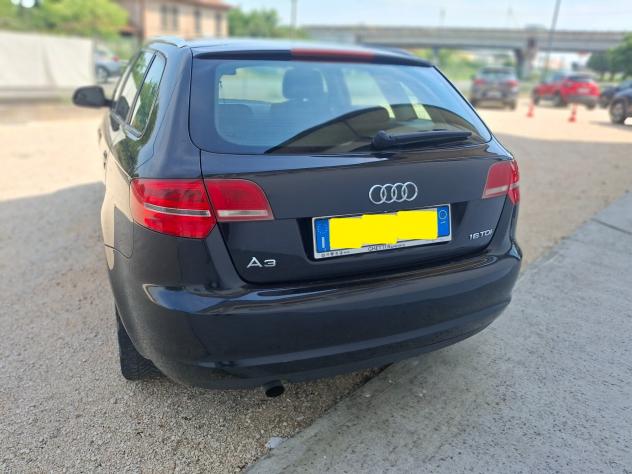 Audi A3 1.6 TDI Ambition - Foto 8