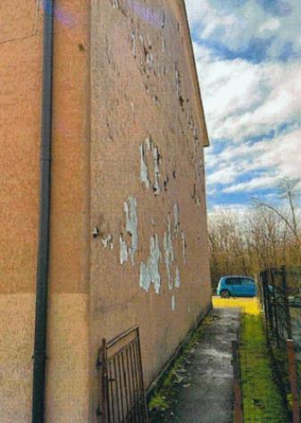 Immobile in asta di 95 m² in vendita a Angera - Foto 2