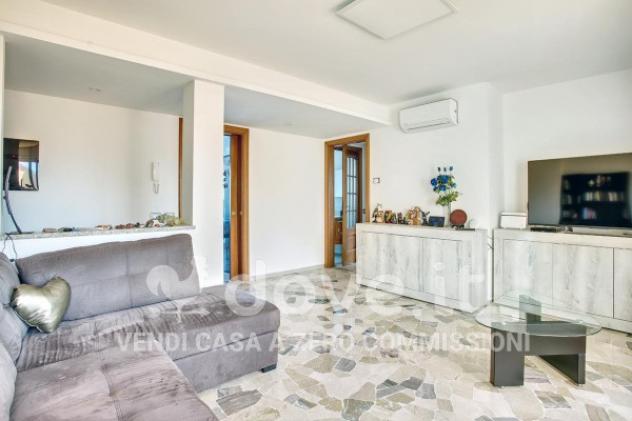 Appartamento di 82 m² con 3 locali e box auto in vendita a Induno Olona - Foto 3