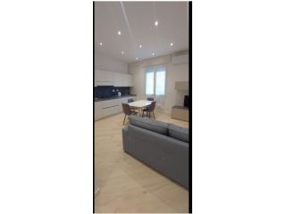 Bellissimo appartamento finemente arredato zona Mazzini Bologna