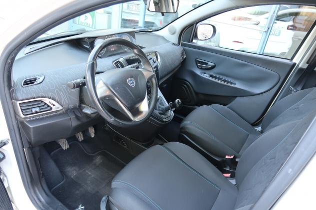 Lancia Ypsilon 0.9 TwinAir 85 CV 5p Metano Elefantino - Foto 8