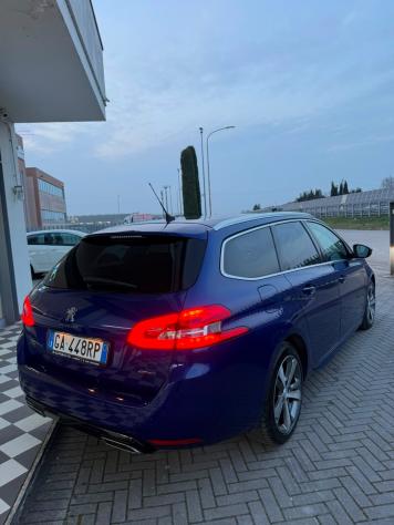 Peugeot 308 BlueHDi 130 S&S SW GT Line - Foto 4