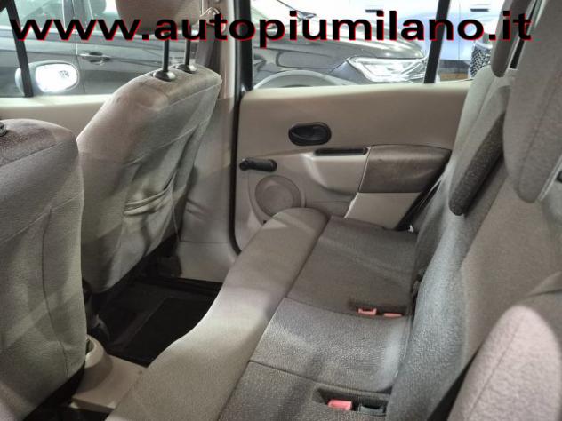 RENAULT Modus 1.2 16V Confort Authentique rif. 23753239 - Foto 6