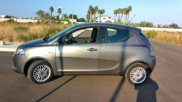 Lancia Ypsilon 1.2 69cv Silver - Foto 5