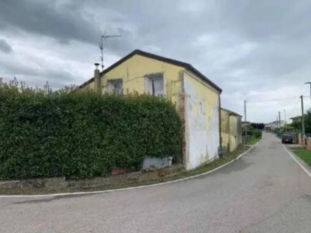 Immobile in asta di 104 m², box auto in vendita a Castagnaro - Foto 2