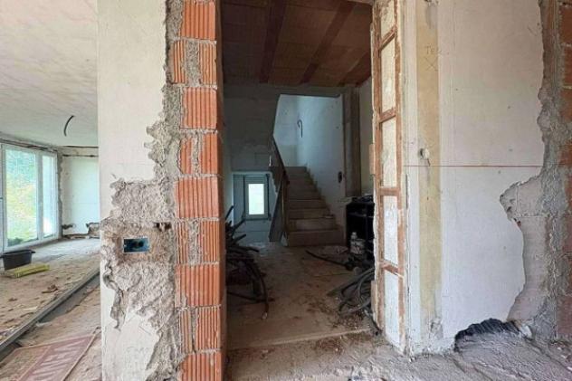 Immobile in asta di 454 m², box auto in vendita a San Quirino - Foto 4