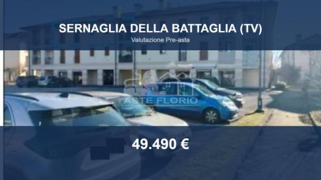 Immobile in asta di 104 m², box auto in vendita a Sernaglia della Battaglia