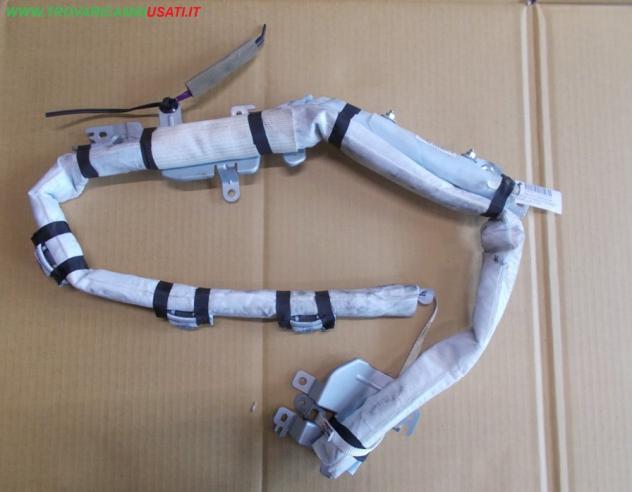 DISPOSITIVO AIRBAG A TENDINA D. NISSAN JUKE (F15E) Carrozzeria Sicurezza Airbag Air-bag a tendina dx. NISSAN - JUKE - 01-10-2010 - 01-06-2014