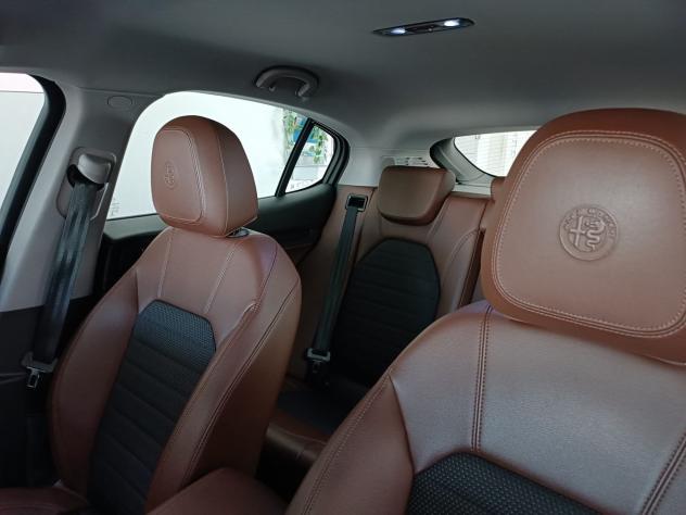Alfa Romeo Stelvio 2.2 Turbodiesel 160 CV AT8 RWD Business - Foto 9