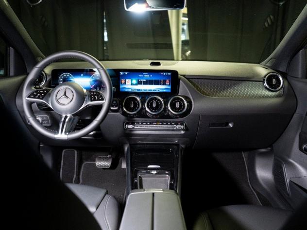 Mercedes-Benz GLA GLA 200 d Progressive Extra - Foto 9