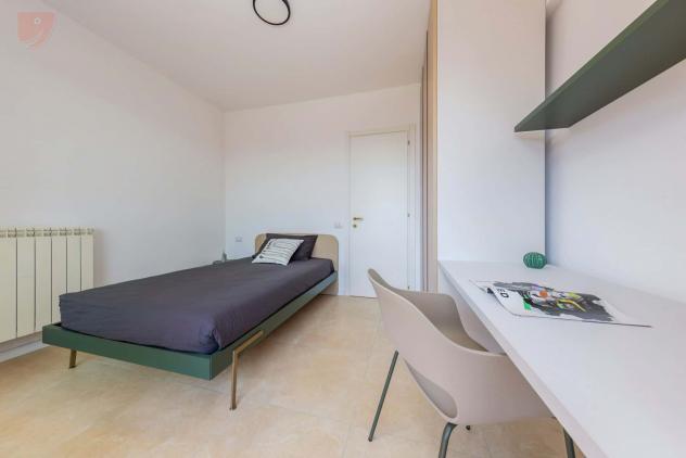 Room in Viale Famagosta, Milano for 90 m² with 4 bedrooms - Foto 4
