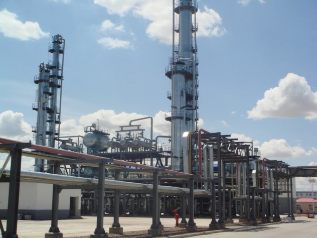 DALLA PLASTICA AL STANDARD DIESEL E590