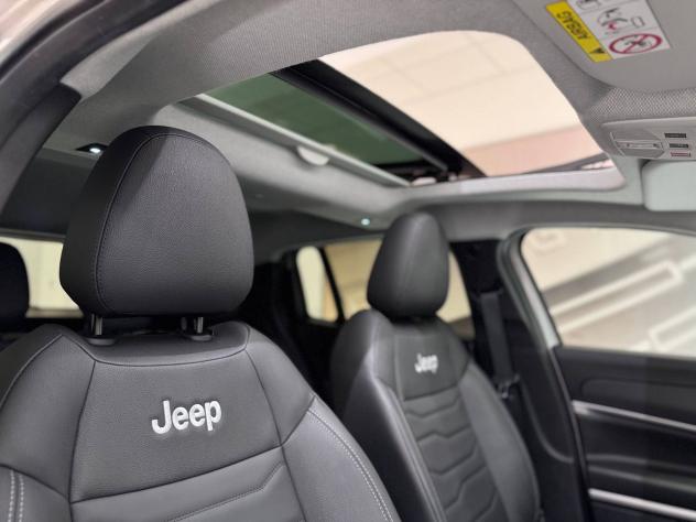 Jeep Avenger e-Hybrid 1.2 MHEV e-Hybrid Turbo Summit TETTO - PELLE - WINTER PACK - JBL - Foto 8