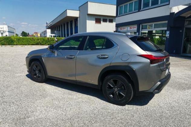 LEXUS UX Full Electric UX Hybrid 4WD Business rif. 23918310 - Foto 2