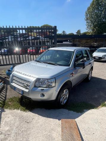 Land Rover Freelander 2.2 TD4 S.W. SE - Foto 4