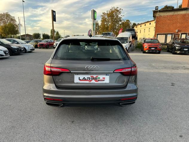 Audi A4 AVANT 2.0 TDI MHEV 163 CV S TRONIC - Foto 5
