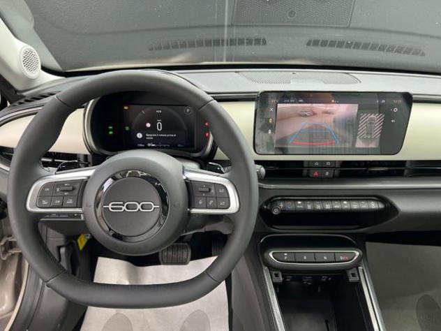 FIAT 600 Hybrid 110 CV DCT MHEV La Prima rif. 23944958 - Foto 7