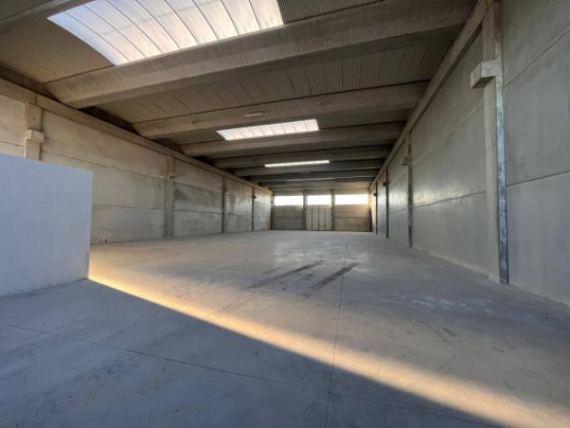 Immobile di 1150 m² con 2 locali in affitto a Montichiari - Foto 8