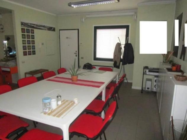 Immobile in asta di 181 m² con più di 5 locali in vendita a Magenta - Foto 4