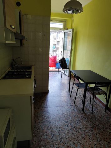 Privato affitta a studenti
