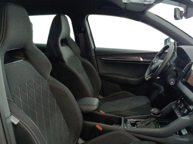 SKODA Karoq 2.0 TDI SCR DSG SportLine rif. 23617677 - Foto 10