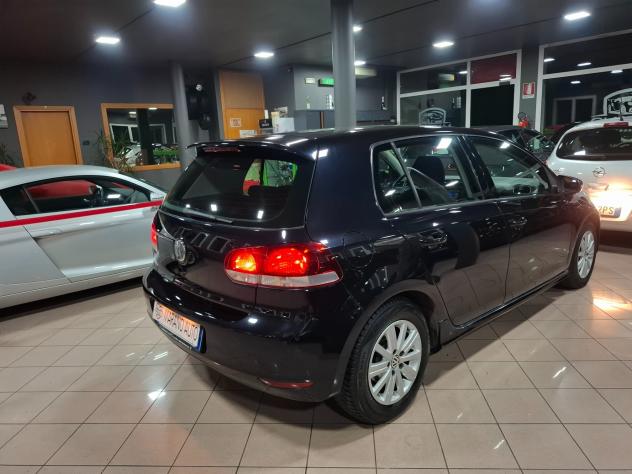 Volkswagen Golf 6. 1.6 TDI - Foto 6