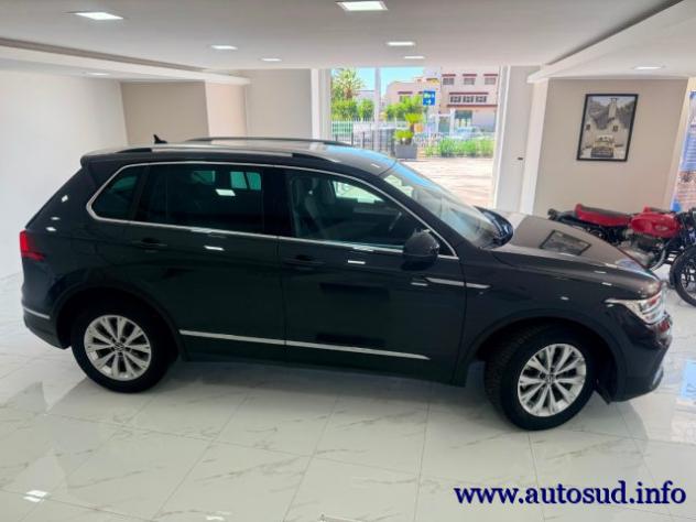 VOLKSWAGEN Tiguan 2.0 TDI SCR Life rif. 23998357 - Foto 8