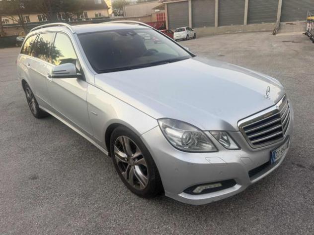 MERCEDES-BENZ E 250 CDI S.W. 7posti BlueEFF.4M. Avantg.AMG Bellissima rif. 24133356 - Foto 10