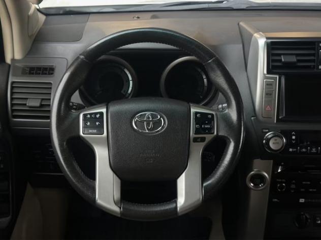TOYOTA Land Cruiser 3.0 D4-D 5 porte Executive rif. 23613502 - Foto 8