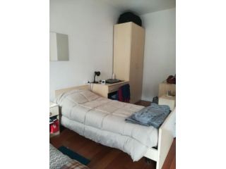 TRENTO STUDENTESSE POSTO LETTO