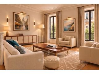 Appartamento di 200 m² con 5 locali in affitto a Milano