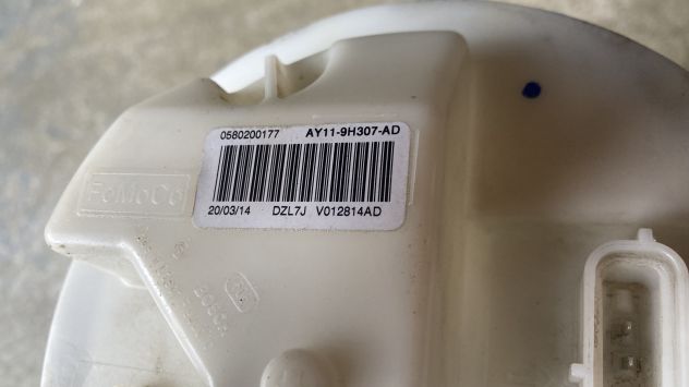 Pompa carburante Ford B-Max 1.4 benzina del 2014 (AY11-9H307-AD) - Foto 4