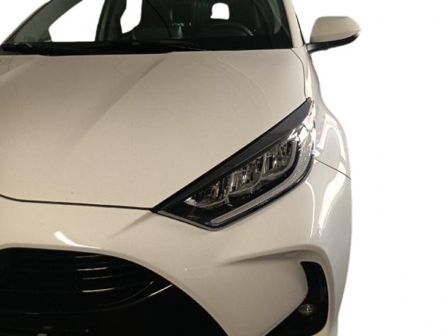Toyota Yaris Hybrid Trend - Foto 9