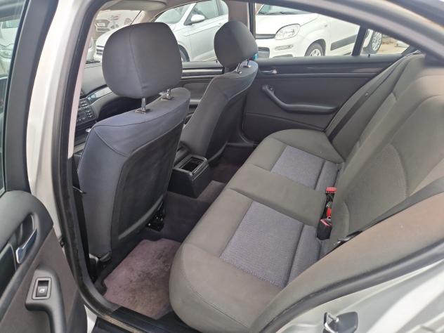 BMW Serie 3 320d turbodiesel cat 4 porte Eletta - Foto 8
