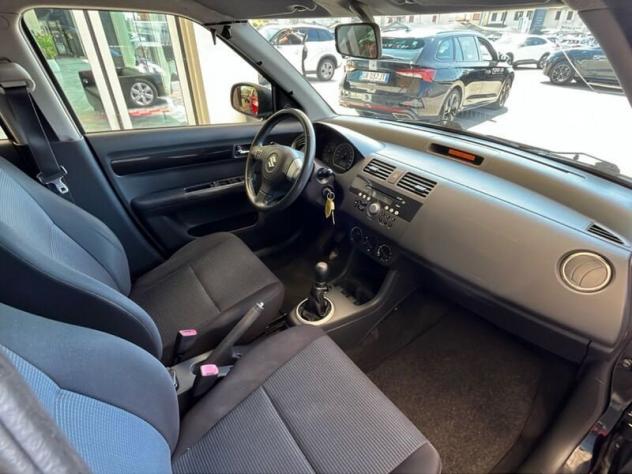 Suzuki Swift 5p 1.3 16v GL c/airb.lat 4x4 - Foto 9