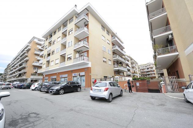 Box in Via Val Maggia - Foto 5