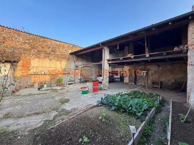 CIVIDATE AL PIANO - PORZIONE DI CASA INDIPENDENTE CON ALTO POTENZIALE - Foto 11