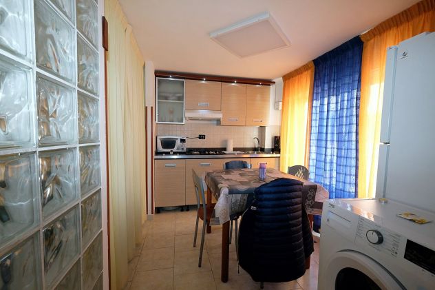 Bivano Arredato, Climatizzato, Arredi Nuovi - Foto 4