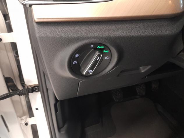 Škoda Kamiq 1.0 TSI 110cv Style - Foto 10