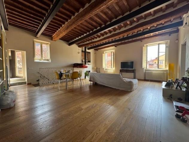 Appartamento in vendita a Lucca 170 mq Rif: 1331664