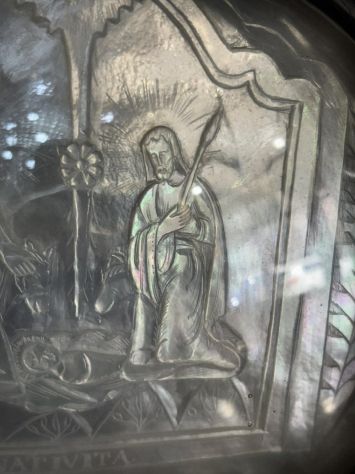 Antica placca in madreperla raffigurante la natività del XX sec. - Foto 7