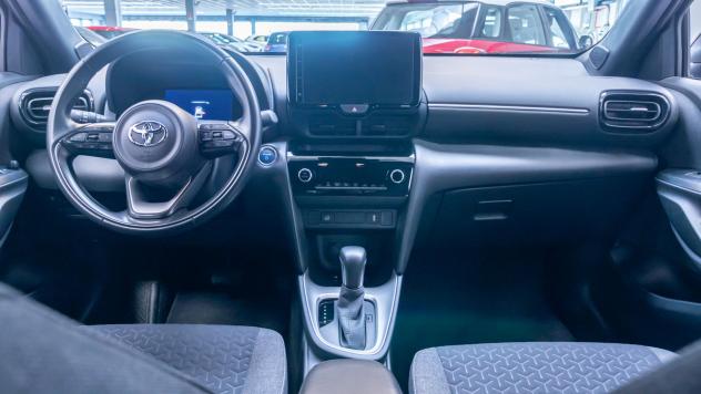 Toyota Yaris Cross 1.5 Hybrid 5p. E-CVT Trend - Foto 8