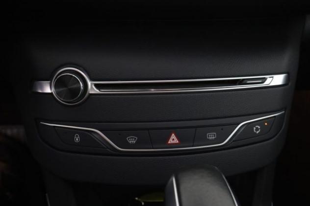 PEUGEOT 308 308 BlueHDi 120 EAT6 S&S Allure rif. 23975538 - Foto 10