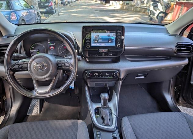 Toyota Yaris 1.5 HYBRID UNIPRO' TAGLIANDI E6 - Foto 10