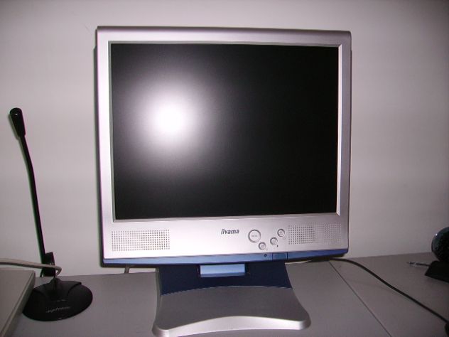 Monitor iiyama LCD a colori TfT - Foto 2