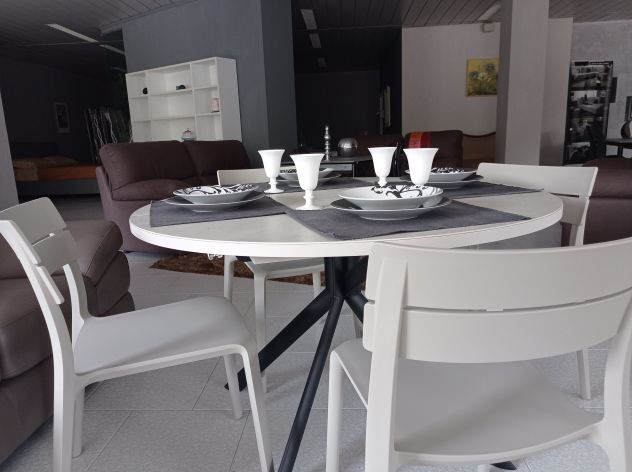 Tavolo rotondo allungabile piano in ceramica - Foto 2
